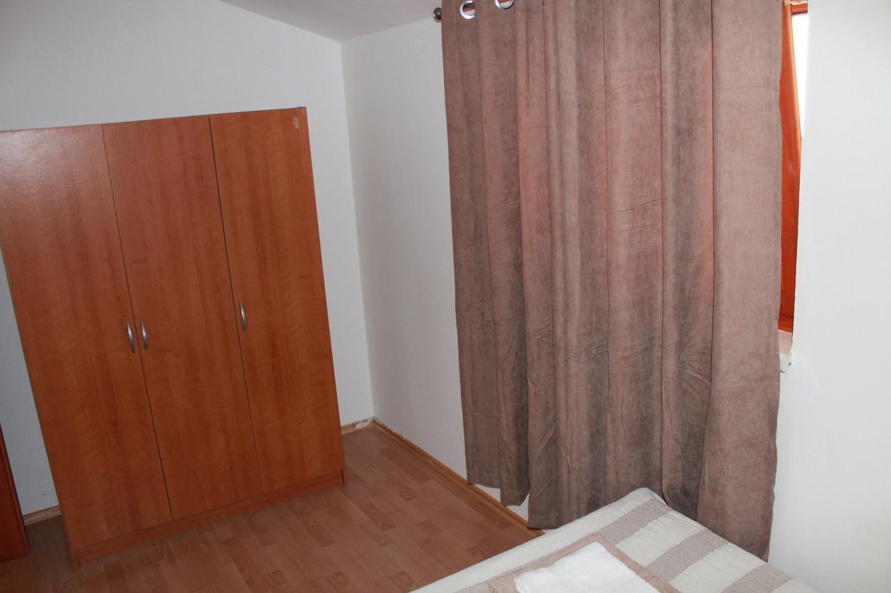 Apartments Ana プーラ エクステリア 写真